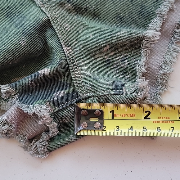 BDG High Rise Dree Cheeky size 24 - Picture 14 of 15